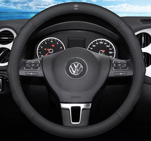Шкіряний чохол на кермо автомобіля Volkswagen чорний